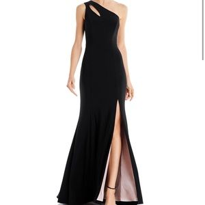 Aqua One-Shoulder Gown Black Size 12